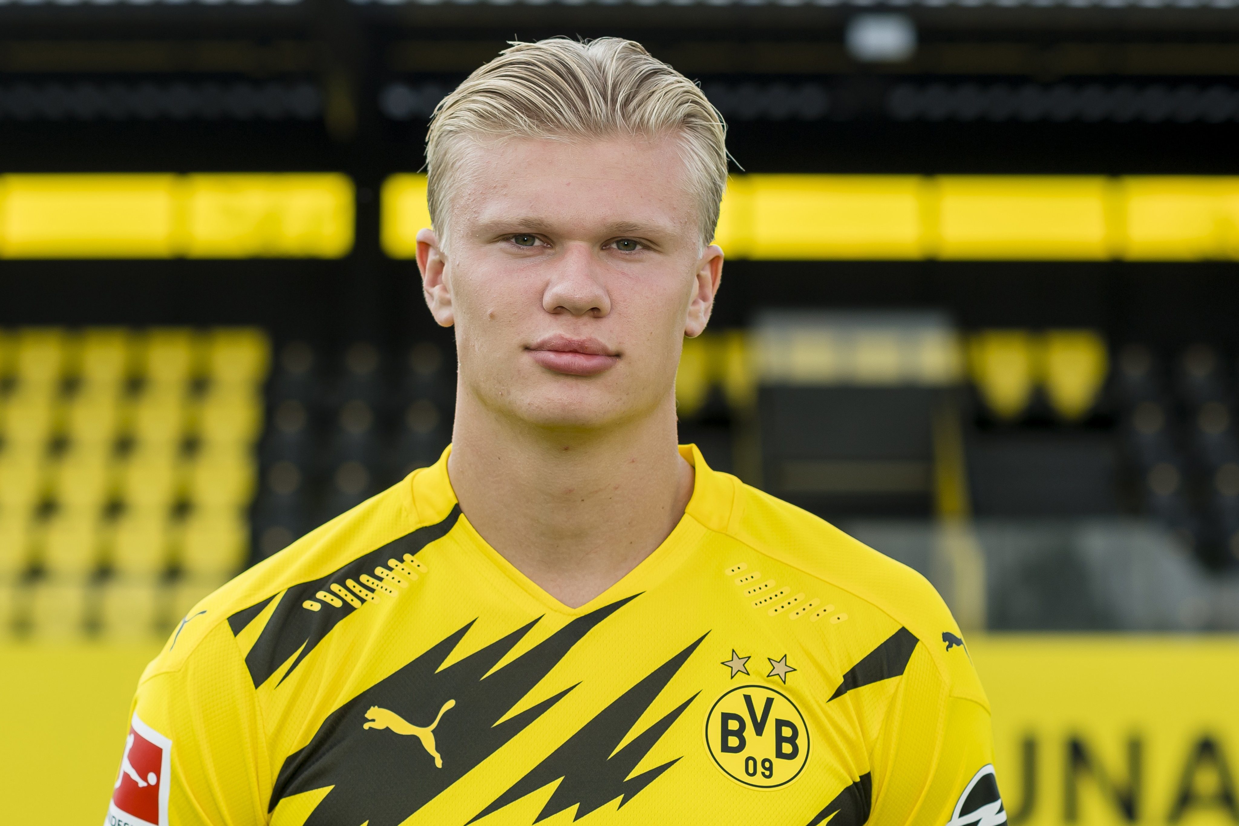 穆斯利奇：杜塞尔多夫实力远超目前排名；球队每天都付出全部（穆斯利奇：杜塞尔多夫实力不止当前排名，球队每天倾尽全力）