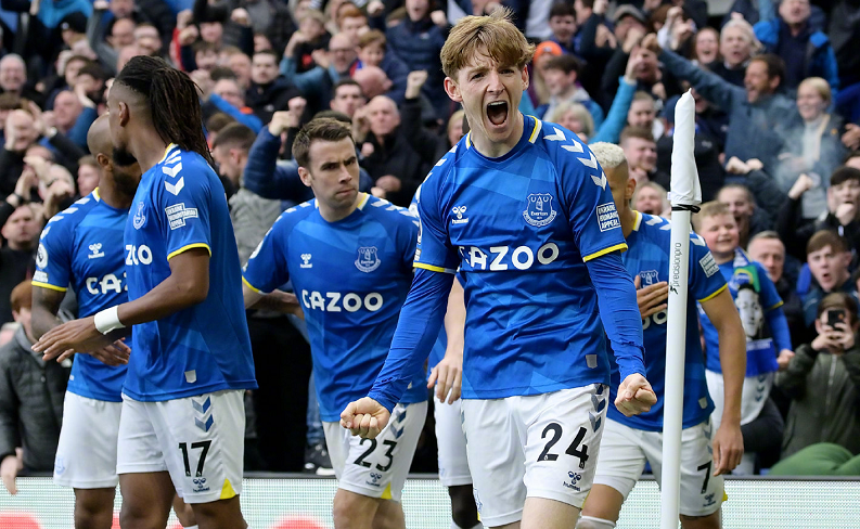 掘金主帅：威少上赛季为我们做了很多贡献，他理应留在NBA（掘金主帅力挺威少：上季贡献良多，理应继续征战NBA）