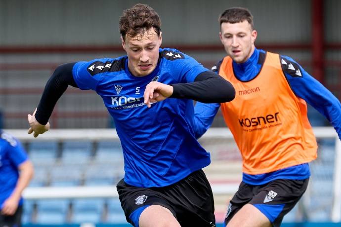 包揽9球拳打亚马尔脚踢哈兰德 姆巴佩有望破C罗神纪录（独揽9球压制亚马尔、哈兰德 姆巴佩有望冲击C罗神纪录）