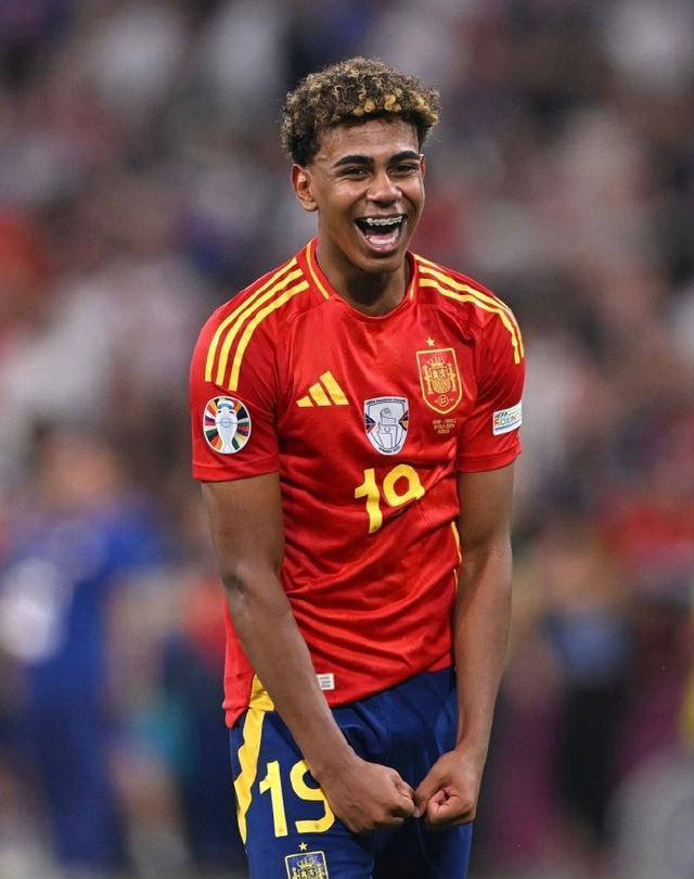 库蒂尼奥：利物浦对阵国米谁犯错更少谁就赢；齐沃确实是领袖（库蒂尼奥：利物浦战国米，失误更少者胜；齐沃当之无愧的领袖）