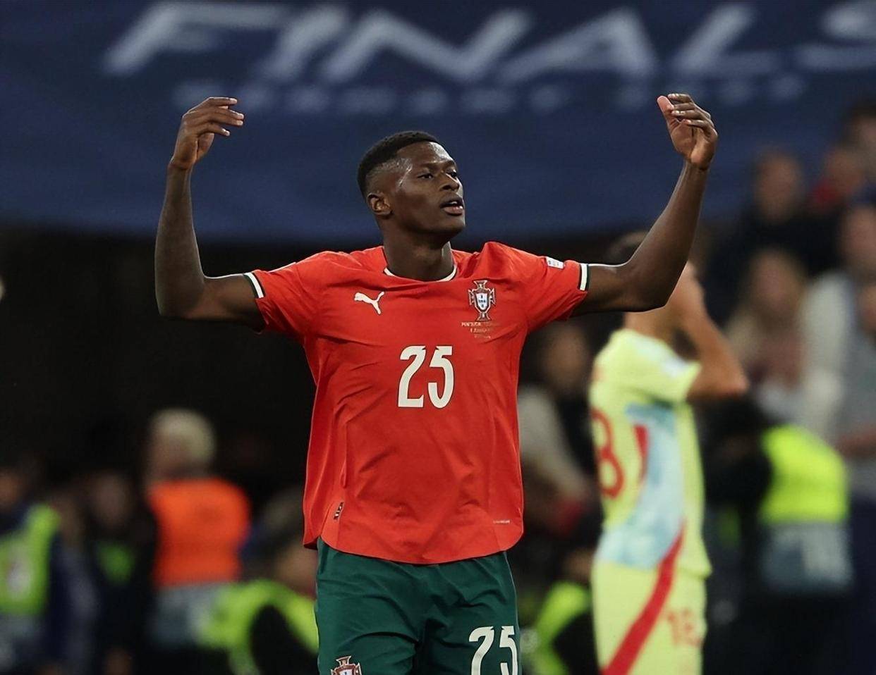 高难度跑酷挑战，最后一个惊艳全场（终极跑酷挑战，压轴一跳震撼全场）