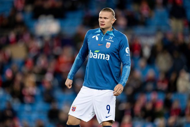 助攻5+创造机会30+传球成功率85%+，五大联赛仅B费和居莱尔达成（五大联赛仅此二人：5+助攻、30+机会创造、85%+传球成功率——B费与居莱尔）