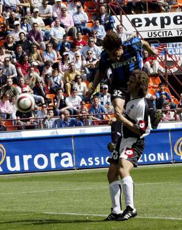 毛伟杰：我和朱鹏宇希望去踢U21联赛，帮助球队冲乙（毛伟杰：与朱鹏宇携手出战U21联赛，助球队冲击中乙）