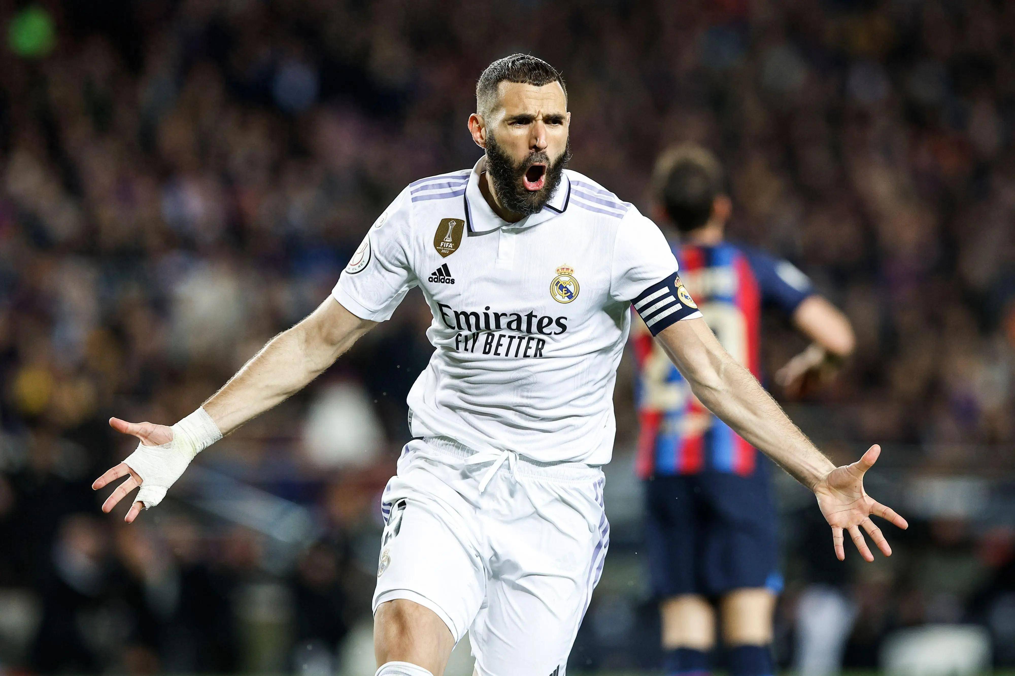 库库忆转会曼城失败：瓜帅点名我跪着去都行，但布莱顿要价高（布莱顿要价过高致库库忆加盟曼城告吹：瓜帅力荐，我跪着去都行）