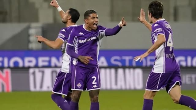 篮球场上最伤人的五个动作（篮球场上五个最易致伤的动作）